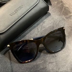 Valentino sunglasses